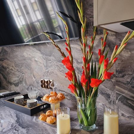 Apartament Jacuzzi Krakau Buitenkant foto