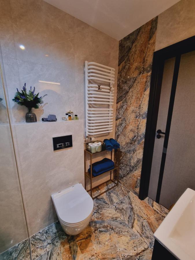 Apartament Jacuzzi Krakau Buitenkant foto