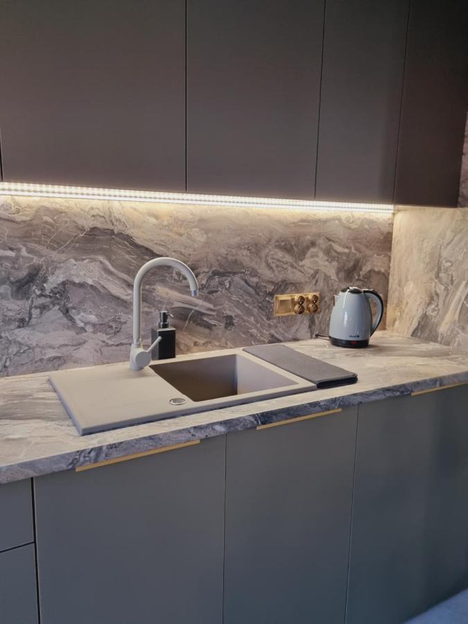 Apartament Jacuzzi Krakau Buitenkant foto