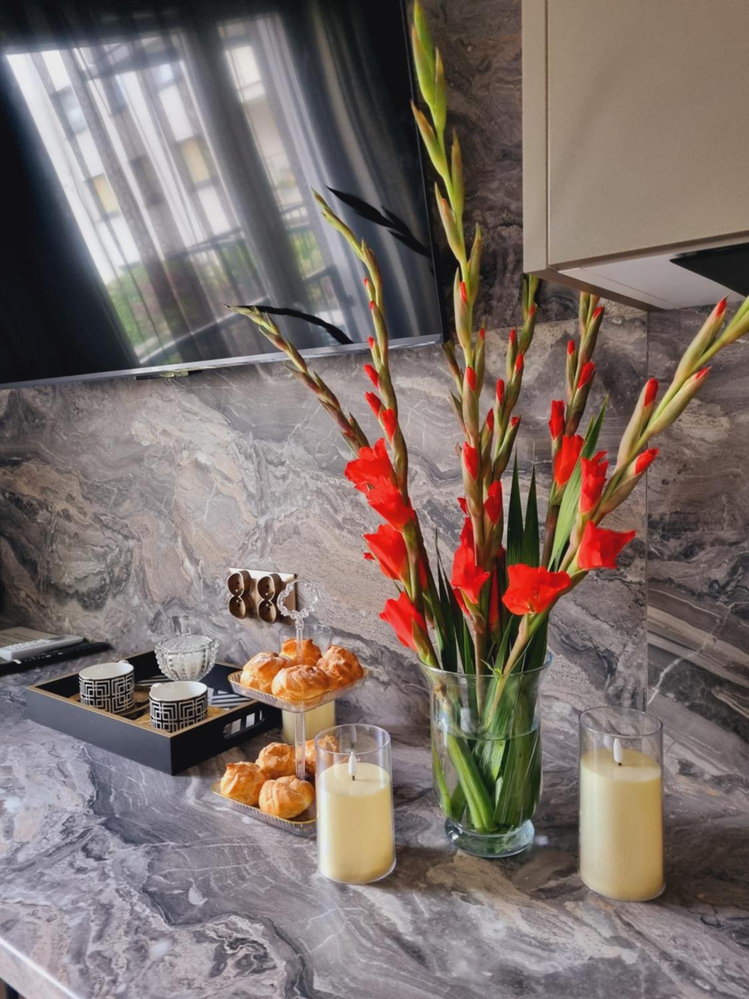 Apartament Jacuzzi Krakau Buitenkant foto